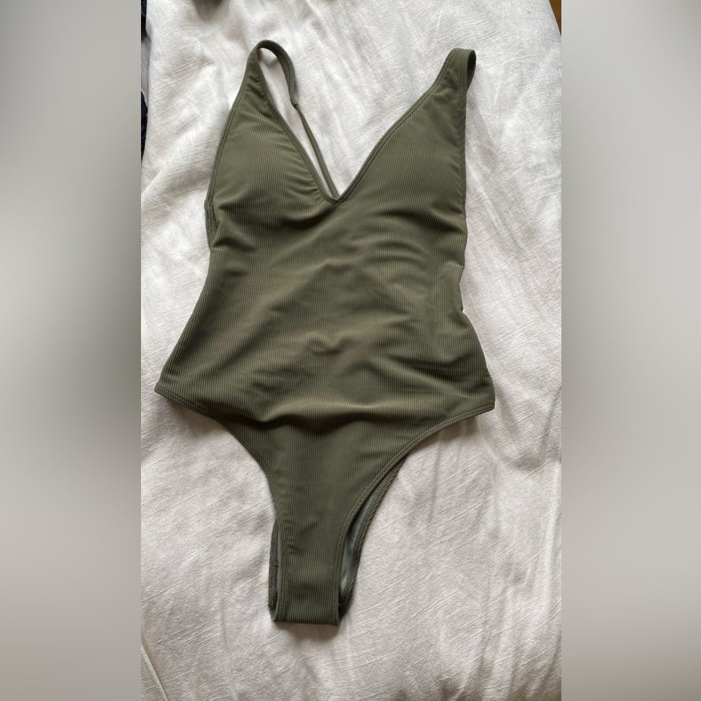 NWT Olive Green Abercrombie & Fitch Swimsuit High Leg Cheeky